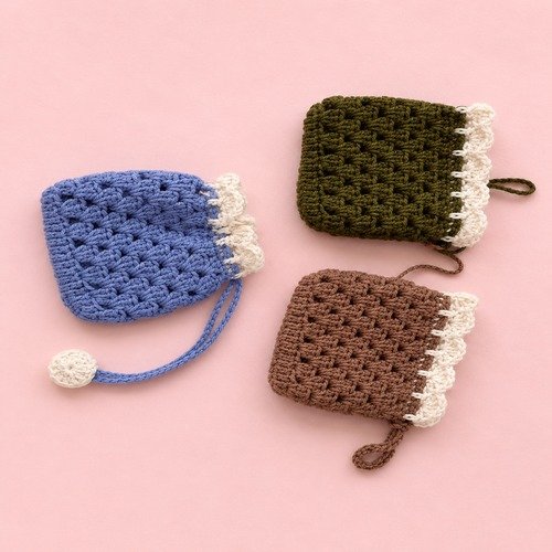 Scalloped Granny Stitch Crochet Earbud Holder Set